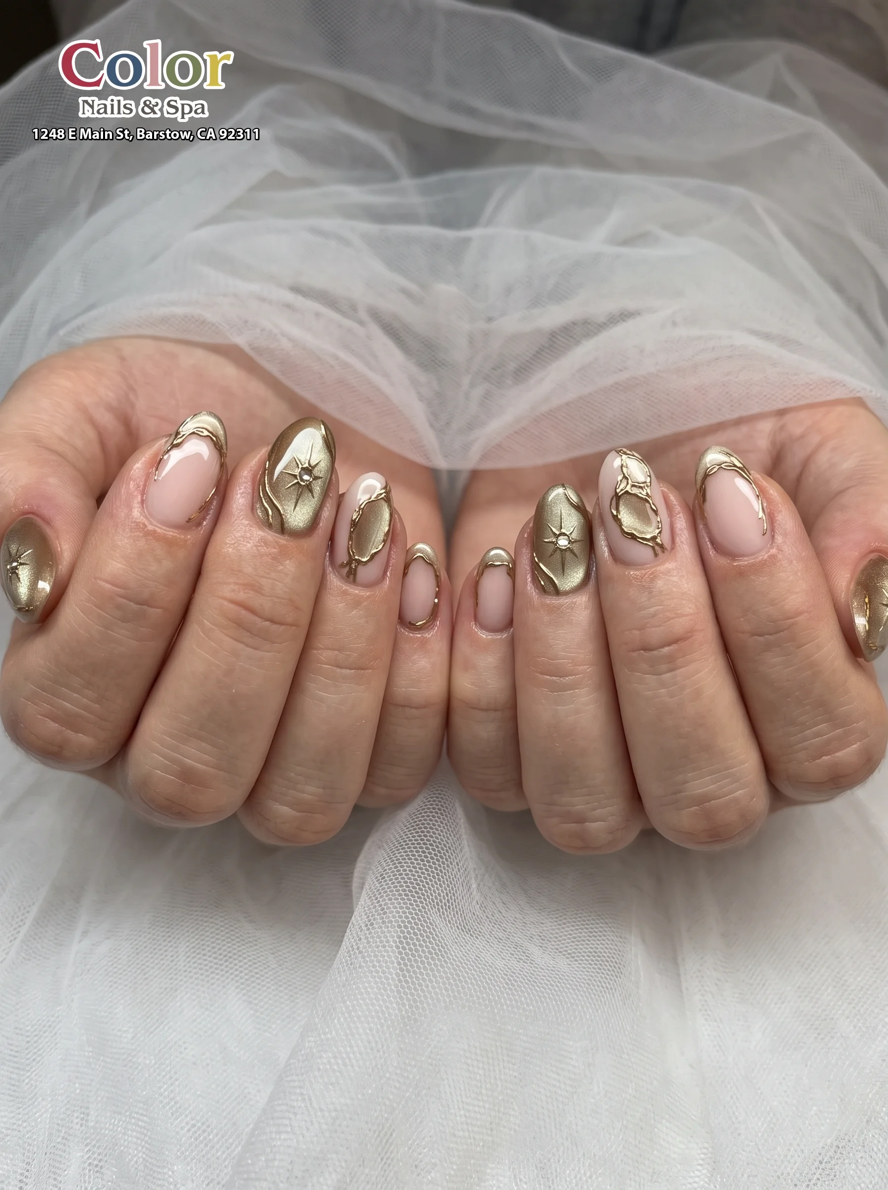 Color Nails & Spa
